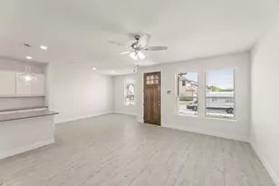 1967 Gentle Oak Trl, Corinth, TX 76210 - Photo 11