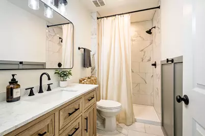 107 High School Drive, Waxahachie, TX 75165 - Photo 23