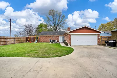 107 High School Drive, Waxahachie, TX 75165 - Photo 3