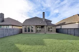 7021 Spring Park Dr, Little Elm, TX 76227 - Photo 23