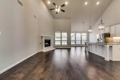 7021 Spring Park Drive, Little Elm, TX 76227 - Photo 5