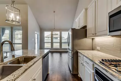 7021 Spring Park Drive, Little Elm, TX 76227 - Photo 7