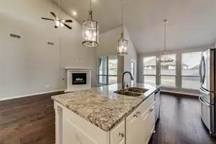 7021 Spring Park Dr, Little Elm, TX 76227 - Photo 9