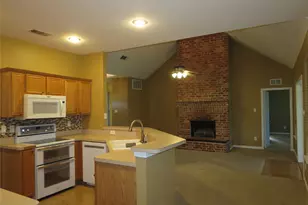 109 Country View Ln, Fate, TX 75189 - Photo 5