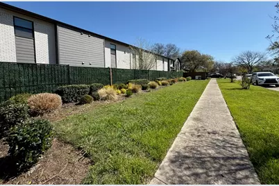 5928 Fletcher Avenue #8, Fort Worth, TX 76107 - Photo 3