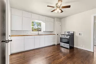 417 N Burdette Ave, Sherman, TX 75090 - Photo 13