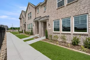 5708 Lakeview Dr, Watauga, TX 76148 - Photo 13