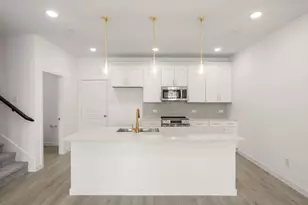 5708 Lakeview Dr, Watauga, TX 76148 - Photo 7