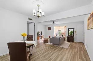 5817 Sandhurst Ln, Dallas, TX 75206 - Photo 17