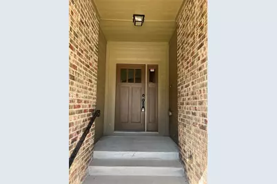 587 Hampshire Drive, Lewisville, TX 75067 - Photo 3