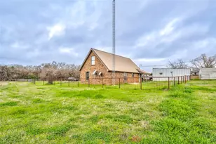 1106 Hcr 1414, Covington, TX 76636 - Photo 5