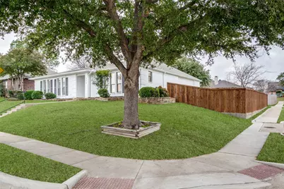 318 Creekmeadow Lane, Lewisville, TX 75067 - Photo 3