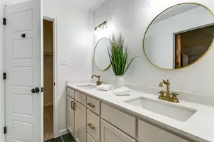 318 Creekmeadow Ln, Lewisville, TX 75067 - Photo 23