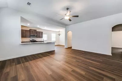 9709 Dan Meyer Drive, Fort Worth, TX 76140 - Photo 5