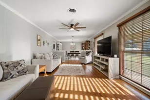 1704 S Houston St, Kaufman, TX 75142 - Photo 7