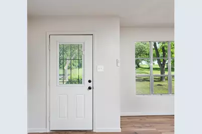 2842 Carlson Drive, Dallas, TX 75235 - Photo 9