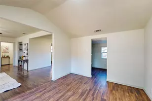 2842 Carlson Dr, Dallas, TX 75235 - Photo 13