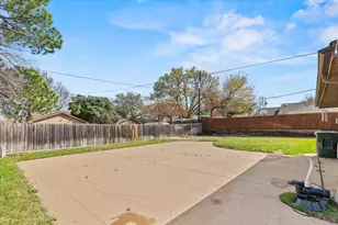 1905 Alamo Dr, Arlington, TX 76012 - Photo 29