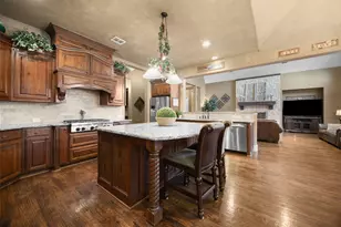 905 Cipriani Dr, Frisco, TX 75036 - Photo 11