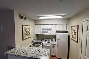 2311 Balsam Dr, Arlington, TX 76006 - Photo 3