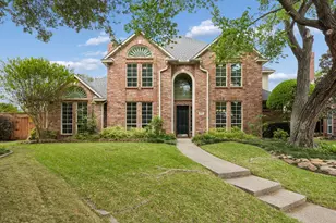 1401 Beaver Creek Dr, Plano, TX 75093 - Photo 1