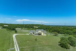 2025 Co Rd 1792, Sunset, TX 76270 - Photo 7