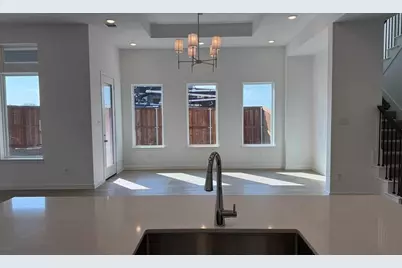 7104 Bergamot Drive, McKinney, TX 75071 - Photo 5