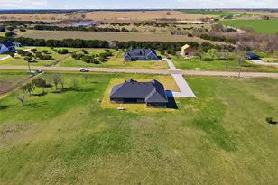 6657 Buffalo Rdg Cir, Godley, TX 76044 - Photo 31