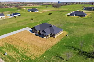 6657 Buffalo Rdg Cir, Godley, TX 76044 - Photo 29