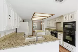 6504 Riviera Dr, North Richland Hills, TX 76180 - Photo 9