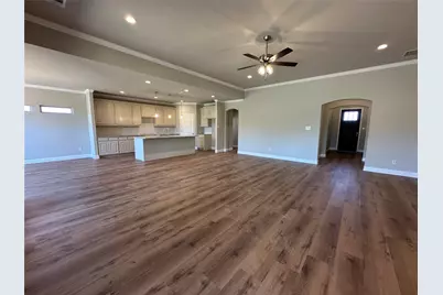 2009 Belle Lagos Ln, Cleburne, TX 76033 - Photo 5