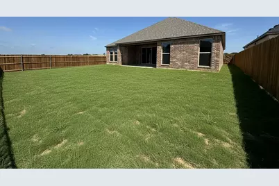 2009 Belle Lagos Ln, Cleburne, TX 76033 - Photo 19