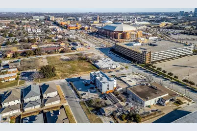 3703 Byers Avenue, Fort Worth, TX 76107 - Photo 5