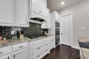 15020 Belclaire Ave, Aledo, TX 76008 - Photo 17