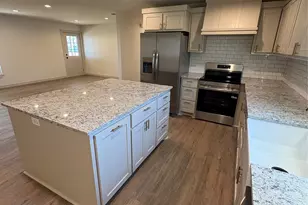 1047 Davis Street N, Sulphur Springs, TX 75482 - Photo 5