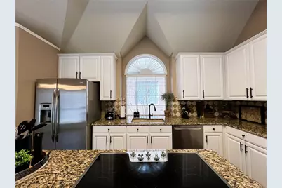 10401 Forrest Drive, Frisco, TX 75035 - Photo 15