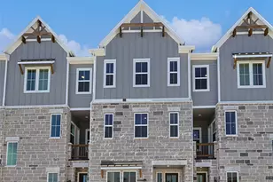 817 Heights Wy, Plano, TX 75075 - Photo 1