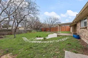 2805 Oak Valley Dr, Arlington, TX 76016 - Photo 25