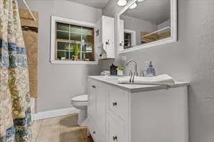 736 W Bullock Dr, Denison, TX 75020 - Photo 17