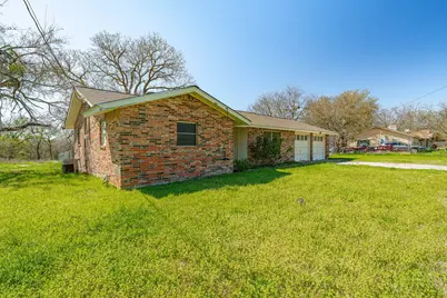 350 S Lennox Street, Stephenville, TX 76401 - Photo 17