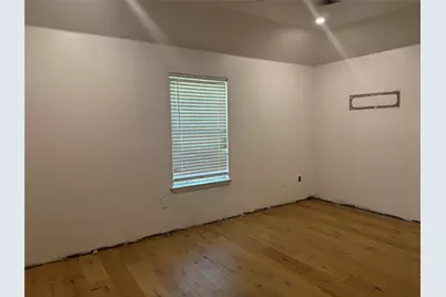 422 Avenue Avenue E, Dallas, TX 75203 - Photo 13