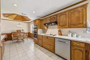 3207 Spring Lake Dr, Richardson, TX 75082 - Photo 15