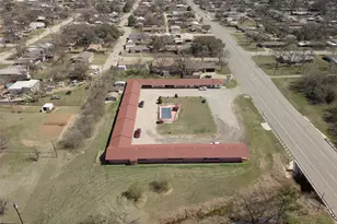 904 W California St, Seymour, TX 76380 - Photo 15