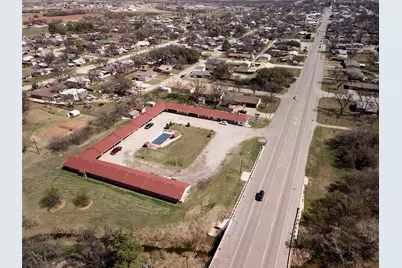 904 W California Street, Seymour, TX 76380 - Photo 13