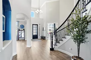 10913 Falling Leaf Trail, Flower Mound, TX 76226 - Photo 3