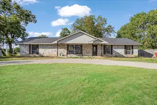 108 W College St, Leonard, TX 75452 - Photo 31