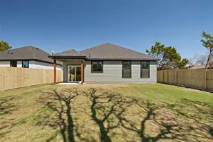 1529 Corona Dr, Granbury, TX 76048 - Photo 37