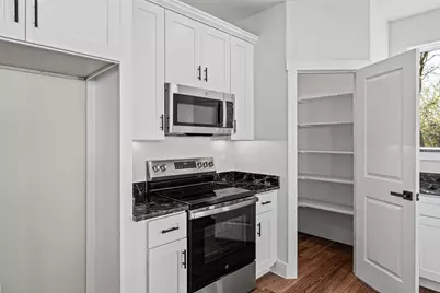 1529 Corona Drive, Granbury, TX 76048 - Photo 7