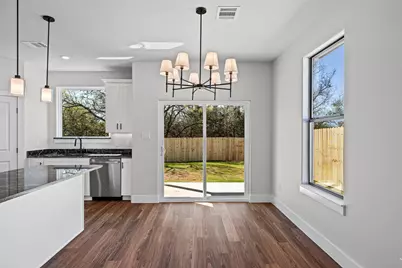 1529 Corona Drive, Granbury, TX 76048 - Photo 11