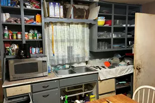 412 W Willingham St, Cleburne, TX 76033 - Photo 19